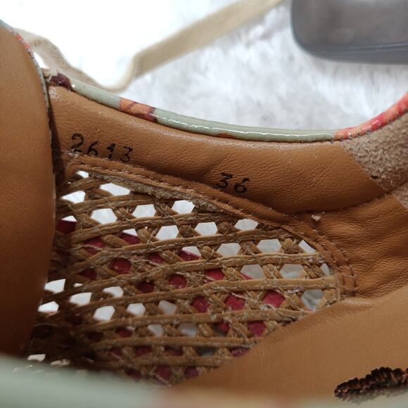 vintage floral sneakers by UAD Medani sz 36 - Picture 8 of 8